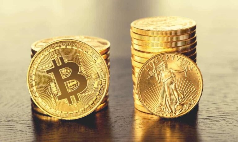 Bitcoin-Gold Link Hits 6-Year High as Tech Correlation Fades: Why It Matters
