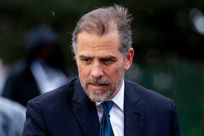 Shocking: Hunter Biden’s LAPTOP Meme Coin crashes 99% a few hours after launch